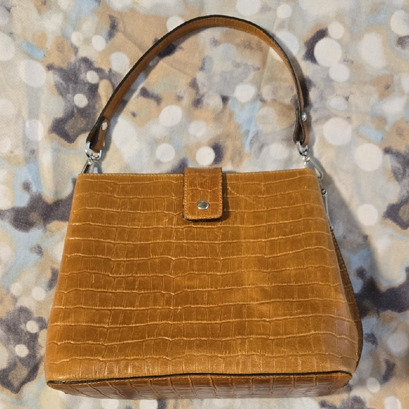 Chiara Ferretti Leather Tan Crocodile-Embossed Handbag - Picture 2 of 12